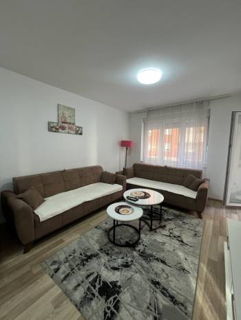 Banes&euml; me qira 1+1 n&euml; Rrug&euml;n B