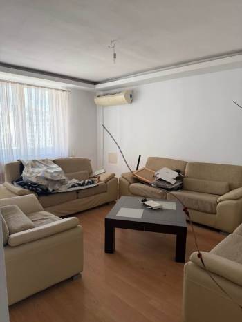 Banesë me qira 2+1 në Bregun e Diellit