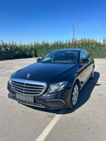 Mercedes-Benz E220 4MATIC 2018 2.0 Diesel