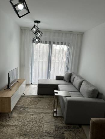 Banesë me qira 1+1 në Lagjen Prishtina e Re
