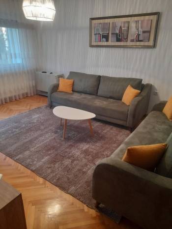 Banesë me qira 1+1 në Bregun e Diellit